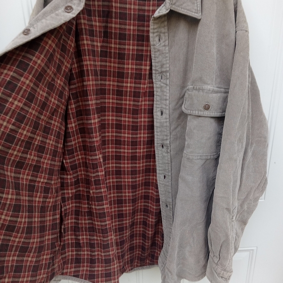 Gray Corduroy Button-Up Jacket Red Flannel Lined St. John's Bay Size Men's Large - Picture 3 of 9